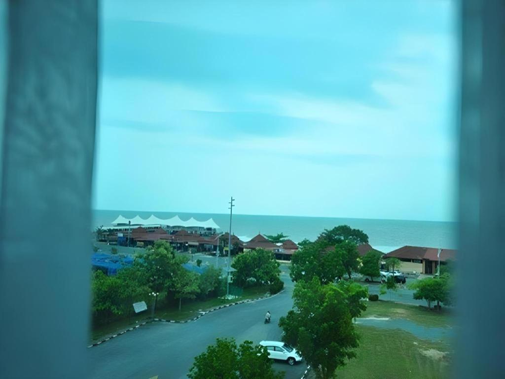 Putra Brasmana Hotel Kuala Perlis Extérieur photo