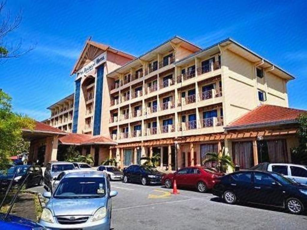 Putra Brasmana Hotel Kuala Perlis Extérieur photo